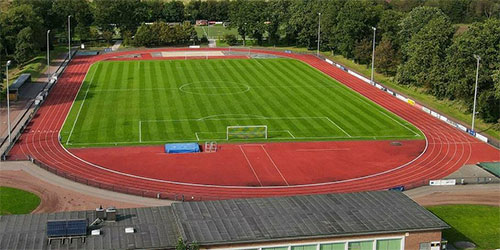 ����-Ҹ���. Jahn-Sportanlage